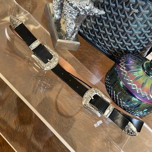 ❌SOLD❌ B Low Brí Bri Type Streets Ahead Western Belt